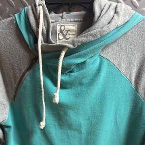 AMPERSAND AVE Teal and Gray Women's Sweater